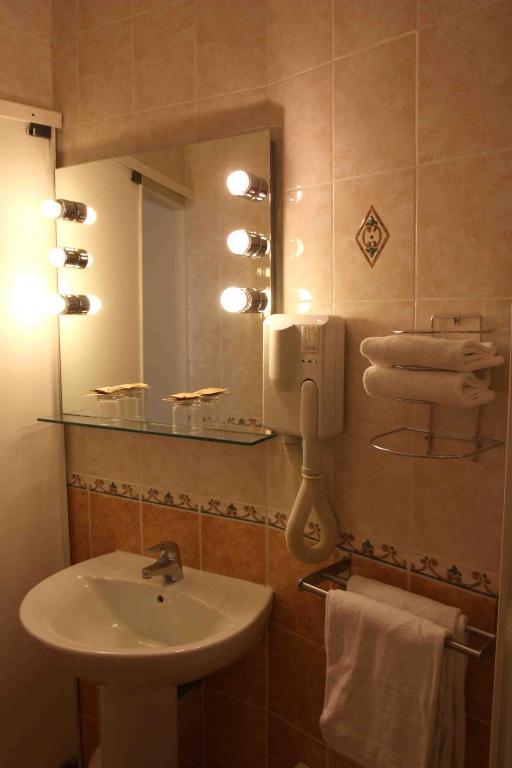 Lou Cigaloun Hotel
